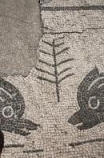 01870 ostia - regio ii - insula vii - piazzale delle corporazioni (ii,vii,4) - station 22 vorne - detail - mitte - 2016 - e.jpg